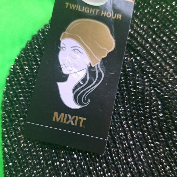 NWT Hat beanie style Black with silver and gold sparkles - Picture 2 of 3